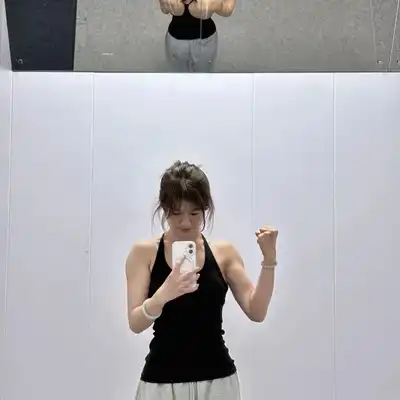 罗敏诗
